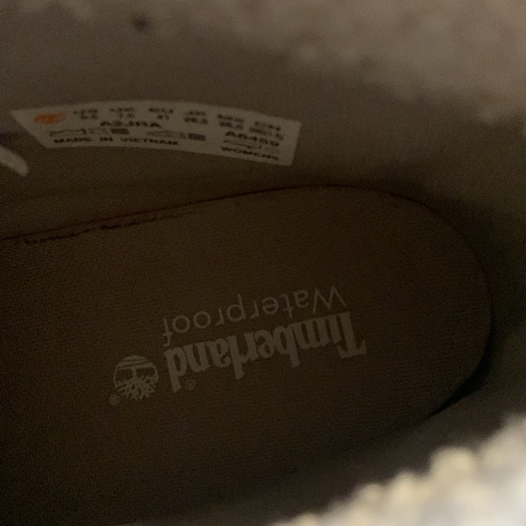 Black and white Sherpa timberland - Picture 5 of 7